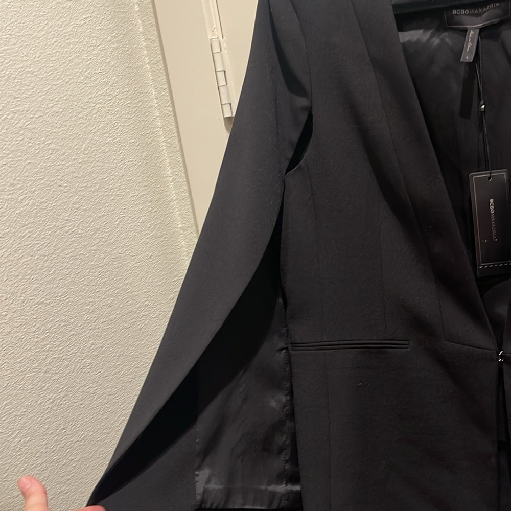 BCBB Wing Sleeve Blazer UPAS - Picture 2 of 3